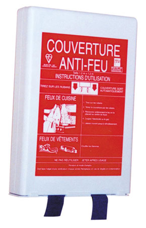 Couverture anti-feu 1200 x 1200 mm dans boîtier PVC